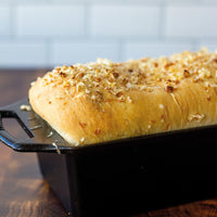 Teglia alta per pane in ghisa linea Bakeware Lodge